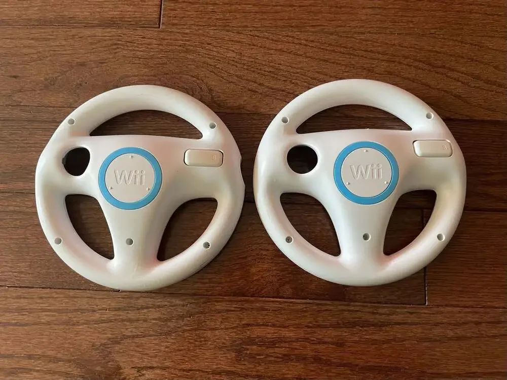 Nintendo Wii Steering Wheel Controller Bundle Mario Kart White x2